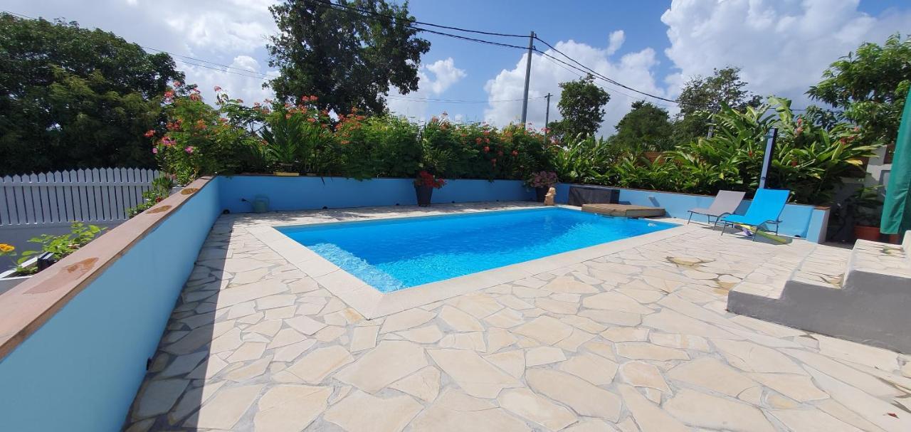 "Chez Claudia "Charmant Logement Avec Jacuzzi Privatif En Toute Intimite Sur Belle Terrasse Exterieure En Bois Et Piscine Courcelles المظهر الخارجي الصورة