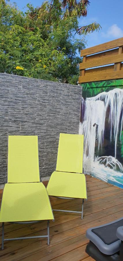 "Chez Claudia "Charmant Logement Avec Jacuzzi Privatif En Toute Intimite Sur Belle Terrasse Exterieure En Bois Et Piscine Courcelles المظهر الخارجي الصورة