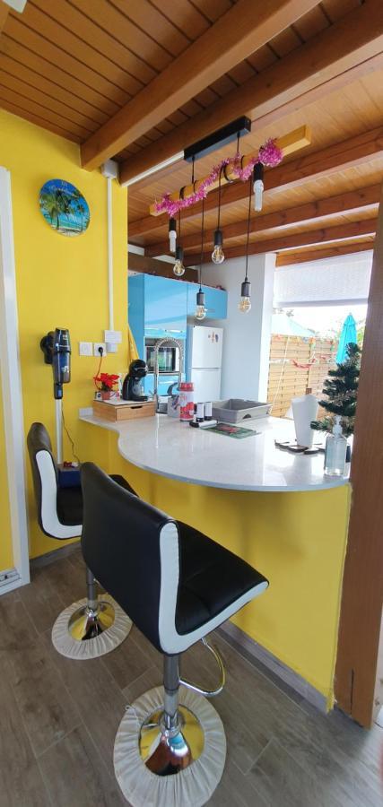 "Chez Claudia "Charmant Logement Avec Jacuzzi Privatif En Toute Intimite Sur Belle Terrasse Exterieure En Bois Et Piscine Courcelles المظهر الخارجي الصورة