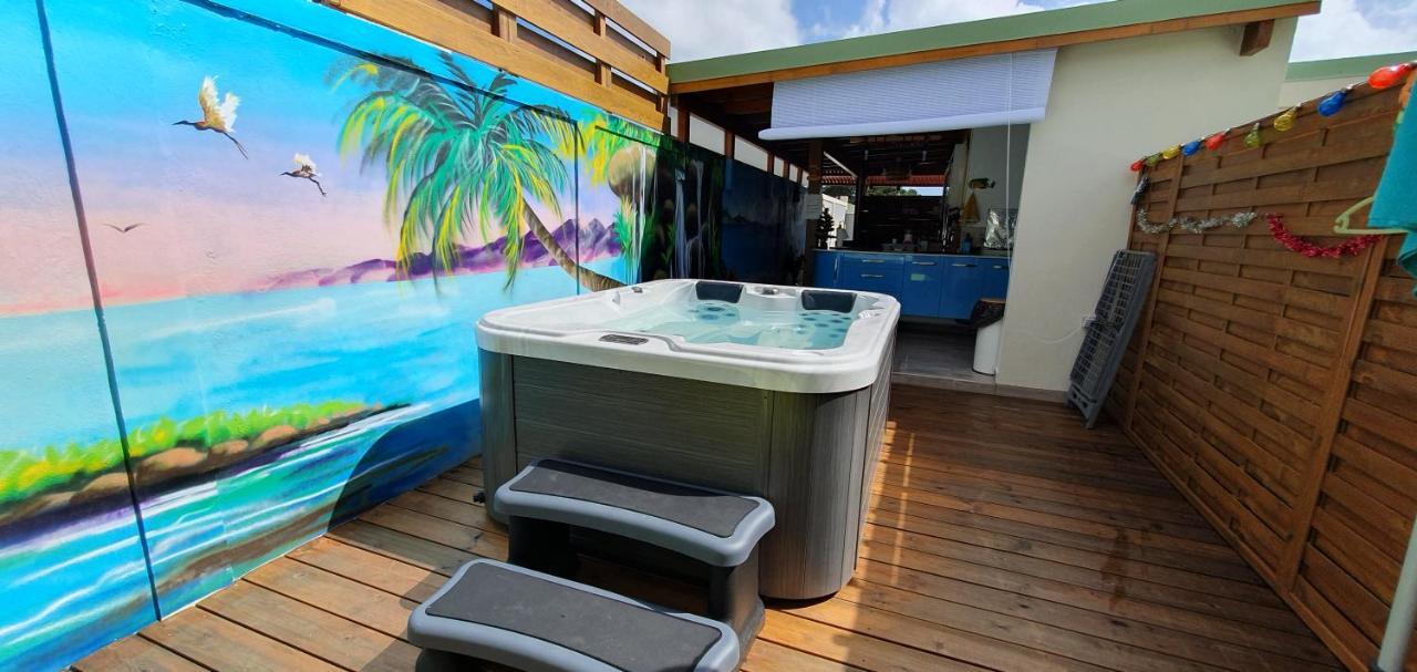 "Chez Claudia "Charmant Logement Avec Jacuzzi Privatif En Toute Intimite Sur Belle Terrasse Exterieure En Bois Et Piscine Courcelles المظهر الخارجي الصورة