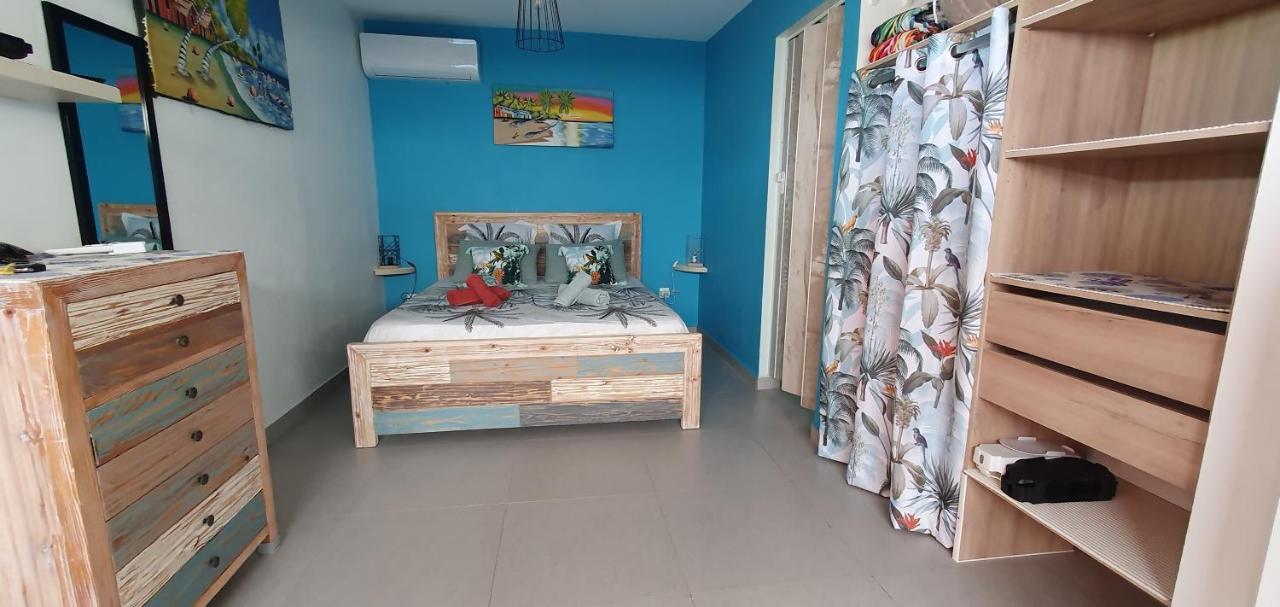 "Chez Claudia "Charmant Logement Avec Jacuzzi Privatif En Toute Intimite Sur Belle Terrasse Exterieure En Bois Et Piscine Courcelles المظهر الخارجي الصورة